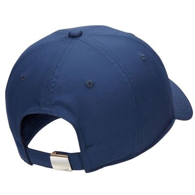 3. Czapka z daszkiem Nike DF Club Cap FB5372-410