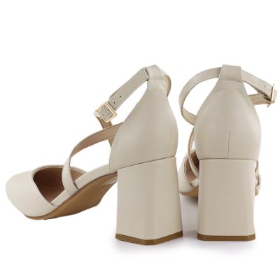 9. OBUWIE SERGIO LEONE