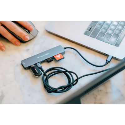 5. Wieloportowy koncentrator Verbatim USB-C Essentials z 7 portami 32158