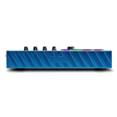 7. AKAI MPC ONE GEN2 - Stacja robocza
