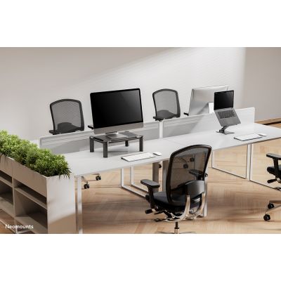 9. Neomounts NSMONITOR20 uchwyt / stojak do monitorów 81,3 cm (32") Czarny Biurko