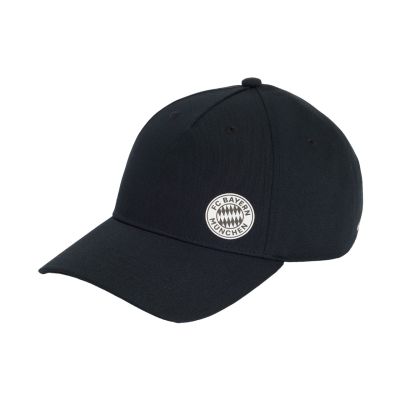 Czapka z daszkiem adidas FC Bayern Munich Essentials czarna IA2335