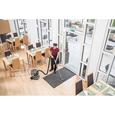 5. Odkurzacz profesjonalny KARCHER NT 22/1 Ap Te Adv L z gniazdem - 1.378-621.0