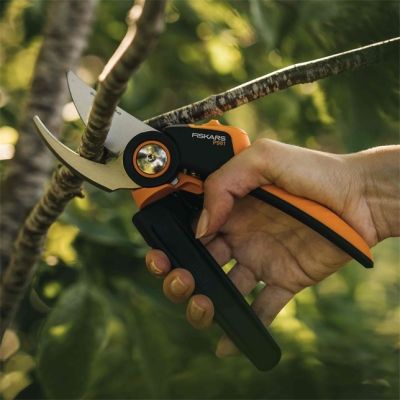 2. FISKARS SEKATOR NOŻYCOWY X-SERIES L P961