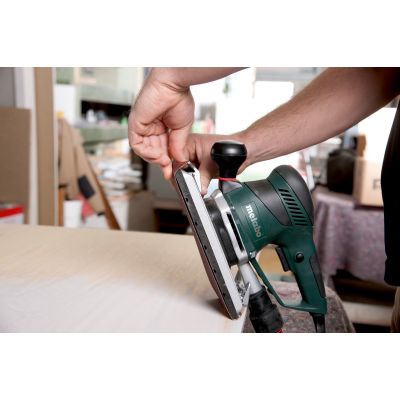 5. Szlifierka oscylacyjna METABO SRE 4351 TurboTec