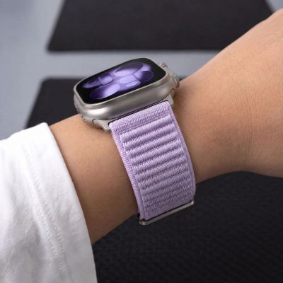 7. Pasek Tech-Protect NylonLoop na Apple Watch 40 / 41 / 42 mm - fioletowy