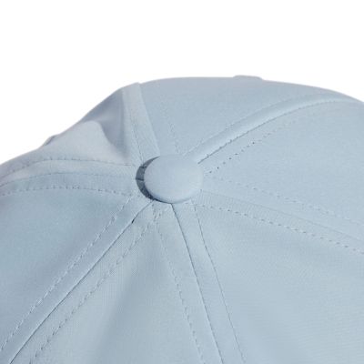 8. Czapka z daszkiem adidas Metal Badge Lightweight Baseball IY7770