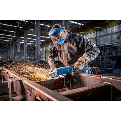 3. Bosch GWS 2400 J PROFESSIONAL szlifierka kątowa 23 cm 6500 RPM 2400 W 5,4 kg