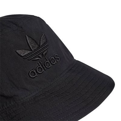 3. Czapka adidas Adicolor Archive Bucket Hat HD9719