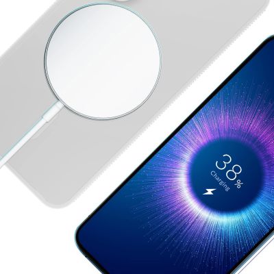 13. Etui 3mk Smoke MagCase na Samsung Galaxy S25 - białe-półprzezroczyste