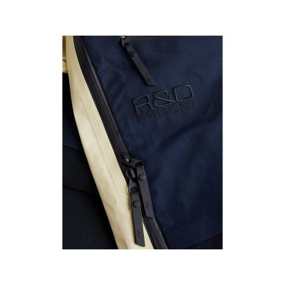4. Spodnie narciarskie Peak Performance W Vertical GoreTex Pro B beżowy