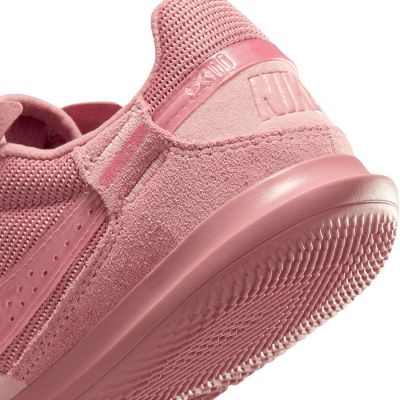 4. Buty piłkarskie Nike Streetgato IC Jr DH7723-602