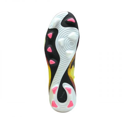 6. Buty piłkarskie Puma Future 8 Match Low FG/AG M 108372 03