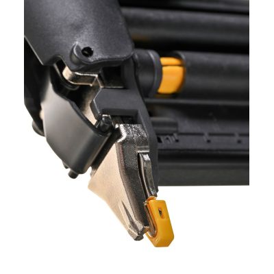 9. Gwoździarka pneumatyczna DeWALT DPN1850PP-XJ