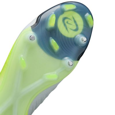 7. Buty piłkarskie Nike Phantom GX II Elite SG M FJ2586-003