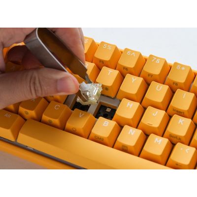 4. Ducky One 3 Yellow Mini klawiatura Gaming USB Niemiecki Żółty