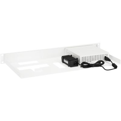 2. Zestaw Rackmount.IT do serii FortiGate 30G