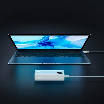 16. Powerbank Baseus Adaman2 z wyświetlaczem cyfrowym 2x USB-A / 1x USB-C 10000mAh 30W - biały