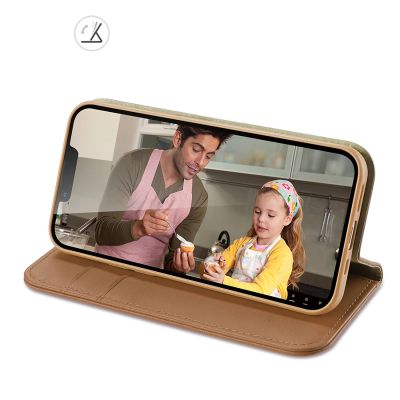 7. Dux Ducis Hivo skórzane etui z klapką pokrowiec ze skóry naturalnej portfel na karty i dokumenty iPhone 14 Plus brązowy