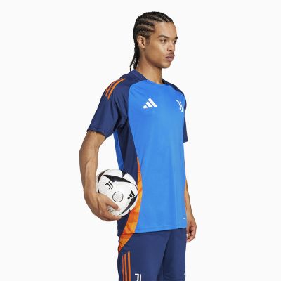 3. Koszulka adidas Juventus Training Top M JSY JE4299