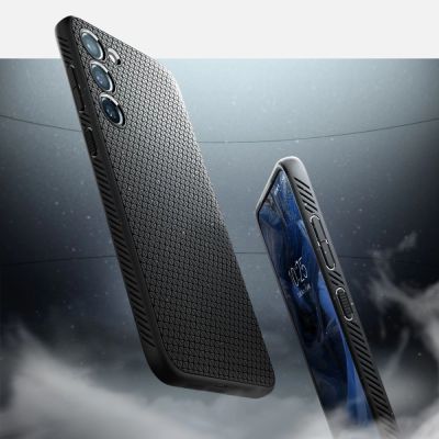 5. Etui Spigen Liquid Air na Samsung Galaxy S23 - czarny mat