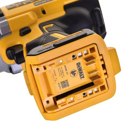 14. Klucz udarowy 1/2" 18V 2x5,0Ah DCF900P2T-QW DEWALT