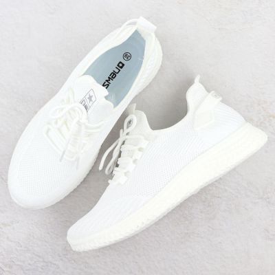 3. Buty sportowe siatkowe lekkie białe News 3634