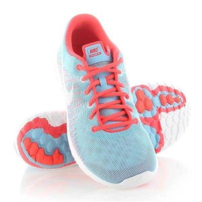 7. Nike Flex Fury (GS) 705460-400