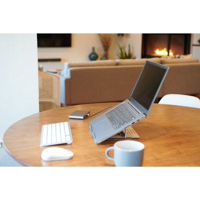 5. Kensington Aluminiowa podstawka Easy Riser pod laptopa