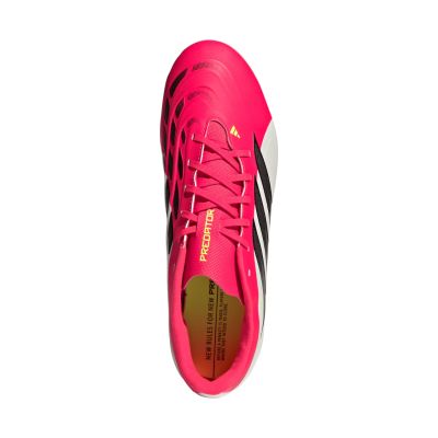 4. Buty piłkarskie adidas Predator Club FG/MG JS0349