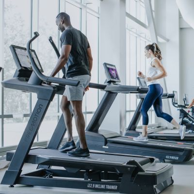 34. Bieżnia elektryczna Freemotion Incline Trainer i22.9 FMTK74819K2