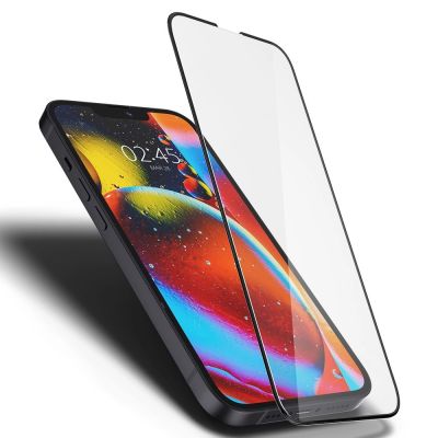 6. Szkło hartowane Spigen Glass FC na iPhone 13 / 13 Pro / 14 / 16e / 17e - czarne
