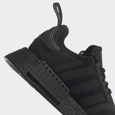 4. Buty damskie sportowe Adidas NMD_R1 Primeblue czarne na lato - GX8312