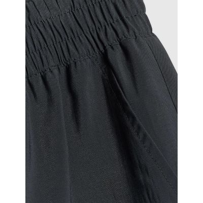 7. Spodenki casual z modalem damskie 4F 4FRSS26TSHOF0936-20S