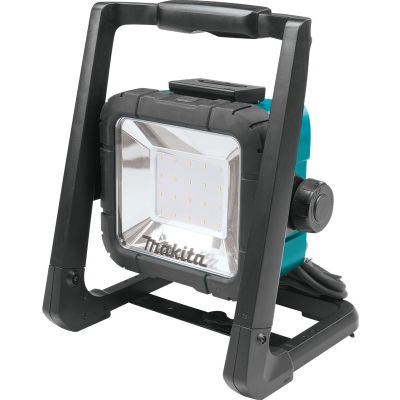 LAMPA BUDOWLANA 14,4/18V/230V LED DML805 MAKITA
