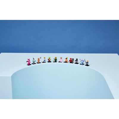 12. LEGO 71053 Minifigures V110