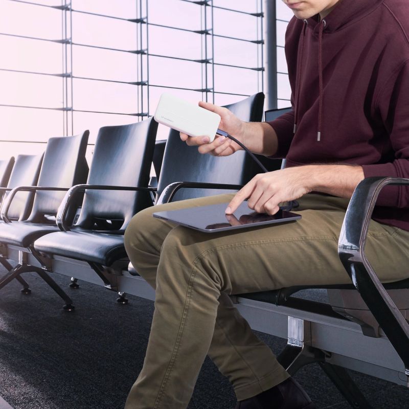 12. Wozinsky powerbank Li-Po 10000mAh 2 x USB biały (WPBWE1)