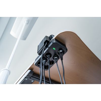 7. Listwa zasilająca Brennenstuhl Estilo Duplex z ochroną przeciwprzepięciową, 1x USB C, 9x gniazda
