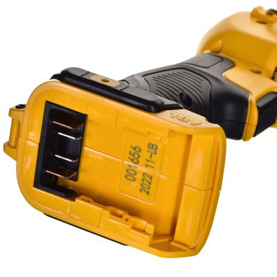 6. Lampa 18V z obrotową głowicą DCL040-XJ DEWALT