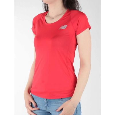 4. T-shirt New balance WT53717P