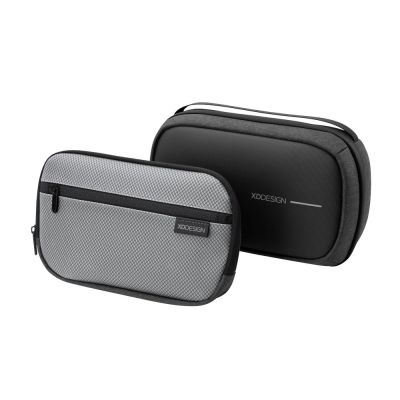 9. XD DESIGN FIRST-CLASS ALL-IN-ONE BLACK P706.3401