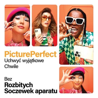 4. Zestaw PanzerGlass Bundle 3in1 etui przezroczyste + folia + osłona aparatu do iPhone 15