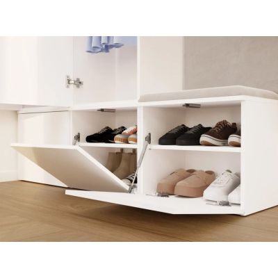 9. GARDEROBA HAGA II 2W BIEL
