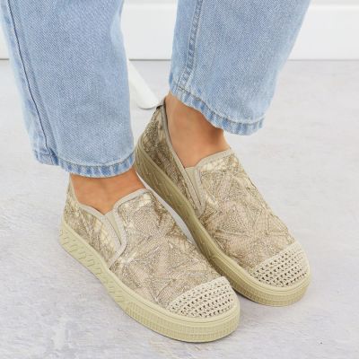 7. Espadryle damskie wsuwane z koronką beżowe Artiker 56C2127