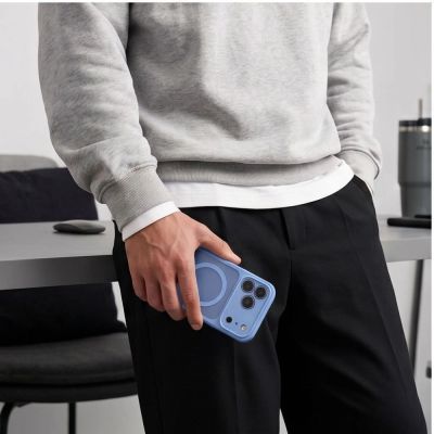 8. Etui Tech-Protect BasicMag MagSafe na iPhone 17 Pro Max / 18 Pro Max - jasnoniebieskie matowe