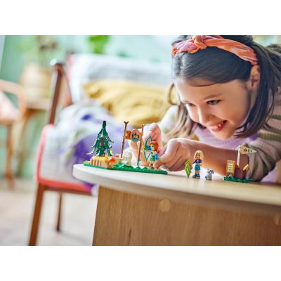 7. LEGO Friends 42622 Strzelnica na letnim obozie łuczniczym