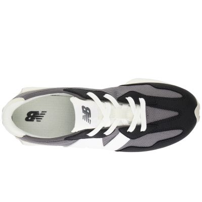 8. Buty sportowe New Balance Jr GS327FG