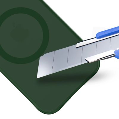 9. Etui 3mk Smoke MagCase na iPhone 17 - zielone-półprzezroczyste