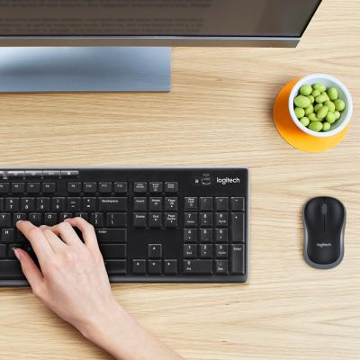 2. Logitech 920-004509 ( czarny )