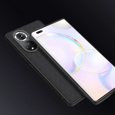10. Nillkin Textured Case wytrzymałe wzmocnione etui z żelową ramką i nylonem na tyle Honor 50 Pro czarny